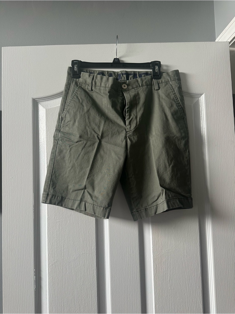 Nautica Men's Olive Chino Shorts